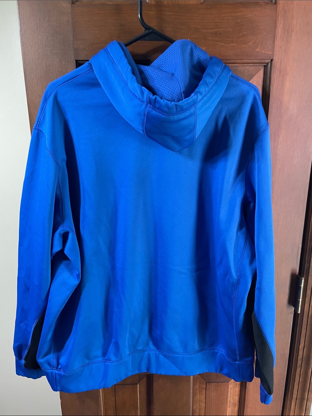 Nike Men's Royal Blue Hoodie with Black Swoosh - Picture 4 of 6